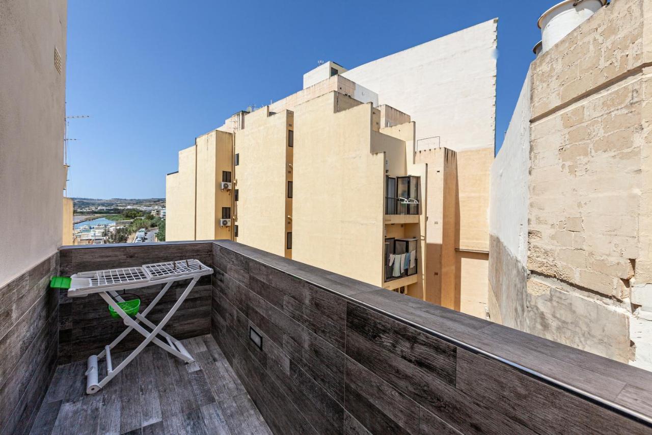 Z4 - Seafront Apartment St. Paul's Bay Exterior foto