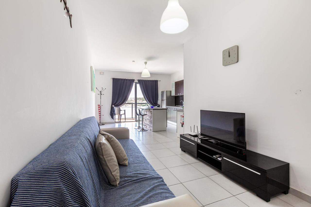 Z4 - Seafront Apartment St. Paul's Bay Exterior foto